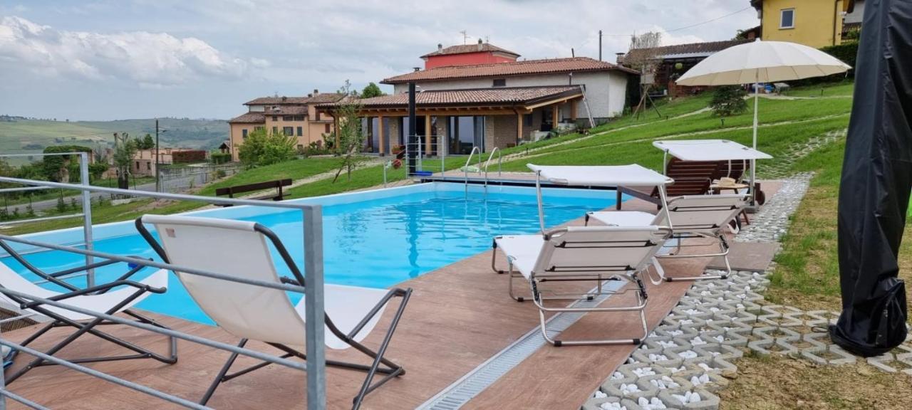 Casa Vacanza Con Piscina,Area Giochi Bambini. Santa Maria della Versa المظهر الخارجي الصورة