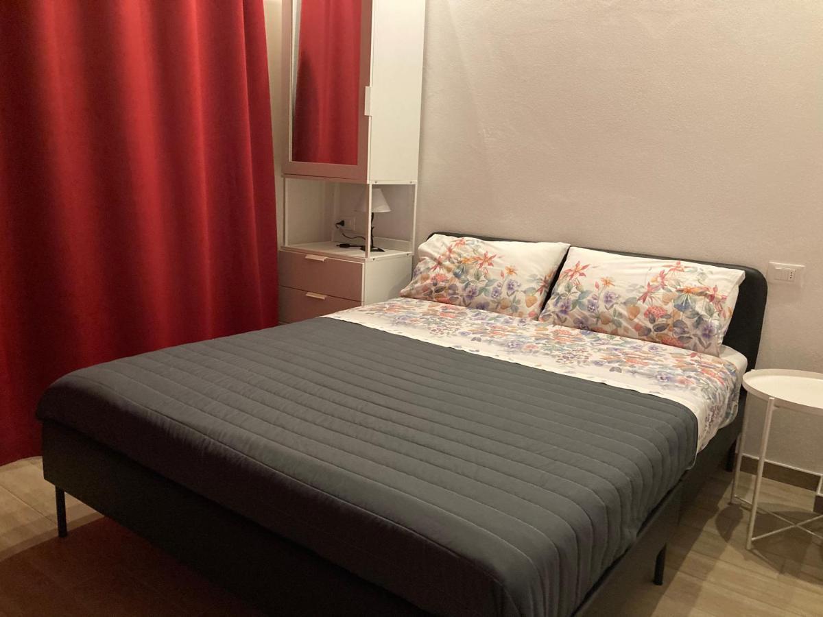 Casa Vacanza Con Piscina,Area Giochi Bambini. Santa Maria della Versa المظهر الخارجي الصورة